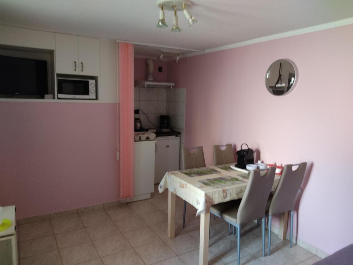 Arnika Vendeghaz Apartment Hajduszoboszlo Exterior photo